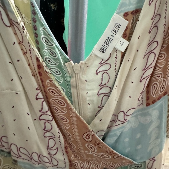 WHITEROOM & CACTUS DRESS - Picture 3 of 4